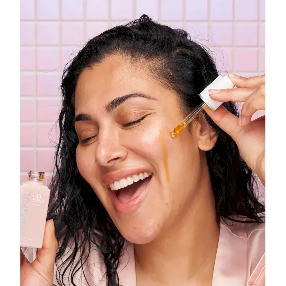 GET EVEN ROSE OIL - Image 3