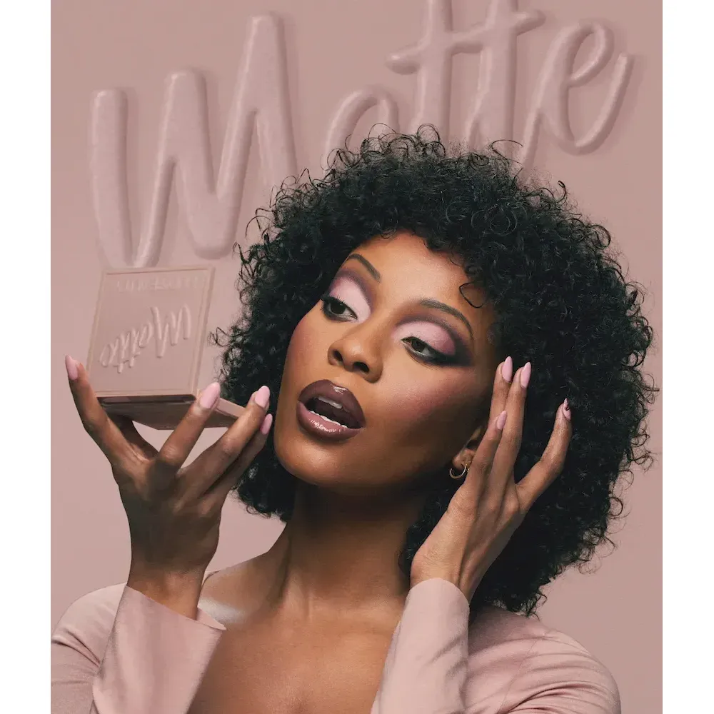 MATTE OBSESSIONS EYESHADOW PALETTE - Image 3