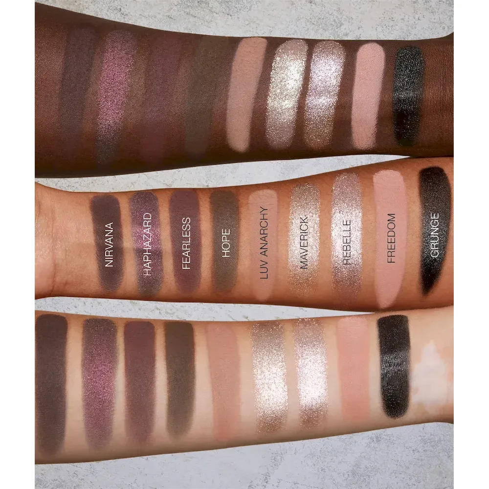 PRETTY GRUNGE EYESHADOW PALETTE - Image 5