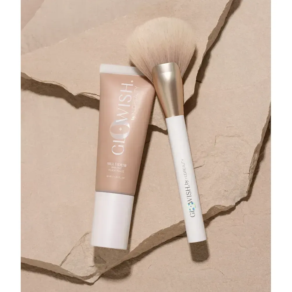 GLOWISH AIRBRUSH FINISH SKIN TINT BRUSH - Image 3